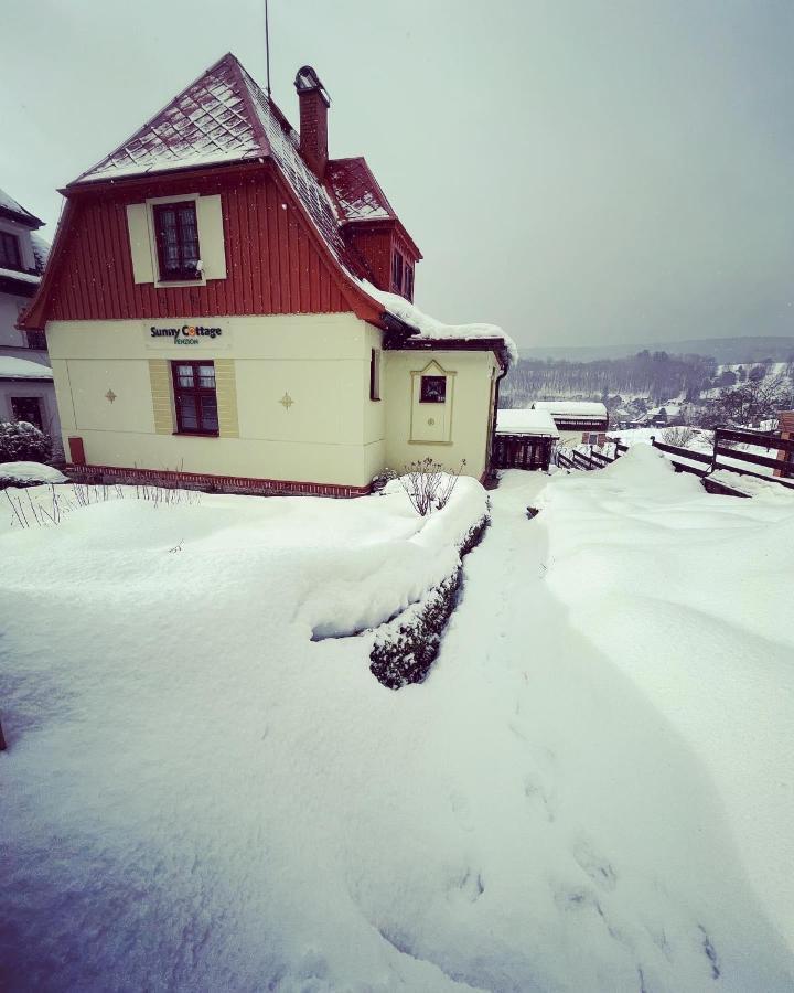 Chalupa Sunny Cottage สโวโบดา นาด อูโปว์ ภายนอก รูปภาพ